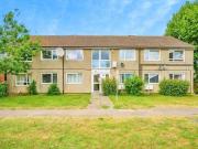 Hewitt Close, Wheathampstead, 2 Bedroom Flat