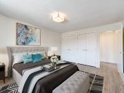 Hi Rise 4 2 Bedroom Apartment for Rent at 700 Rue De...