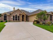 Hidden Creek Rd, Garland, Home For Sale