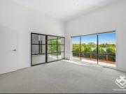 Hidden Gem in Coomera waters