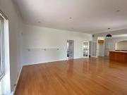 Hidden Manor of Haynes