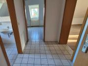 Hier ist Ihre/Deine erste kleine Wohnung im Dachgeschoss