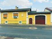 Hier lässt es sich leben. der See ruft! Solides Wohnhaus...