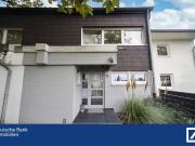 Hier wächst Familie gepflegtes Reihenhaus mit Feldblick