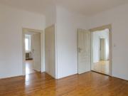 HIETZINGER ALTBAU VILLA