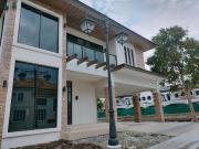 High ceiling Fully Airconditioned House for Sale in...