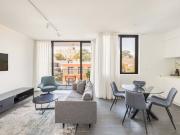 High end contemporary home in 'Botanik'