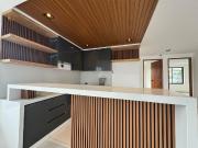 High End QC Property in Secure, Gated Community in...