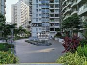 High floor & Low density only total 22 units Brand new...