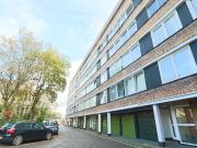 High Kingsdown, Bristol BS2, 4 bed flat to rent, £3,320...