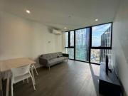 High Level CBD 2 Bed 1 Bath with Stunning Views | Corner...