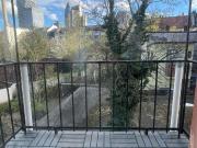 High quality apartment in an old building in Frankfurt...