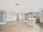 High Quality Construction in the Desirable Middle Ridge...