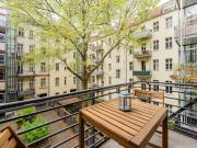 High quality furnished apartment with elevator in the...