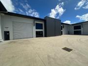 High quality, high clearance concrete tilt panel unit in...