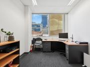 HIGH QUALITY OFFICE SUITE 29 sqm