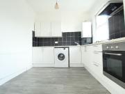 High Road, Goodmayes, Essex IG3, 2 bed flat to rent,...