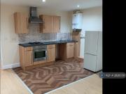 High Road, Ilford, IG1 1 bed flat to rent £1,250 pcm £288 pw