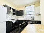 High Road Leyton, Stratford E15, 2 bed flat to rent,...