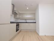 High Road, Romford RM6, 1 bedroom flat to rent 70029779...