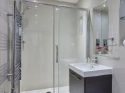 High Road, Wembley, HA9