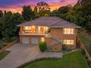 HIGH SET SOUTH HILL LIVING