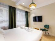 High standing apartment Muette, Paris Amsterdam...