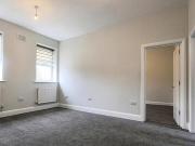 High Street, Abbots Langley, 3 Bedroom Flat