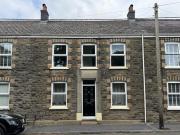 High Street, Ammanford, 2 Bedroom Terraced