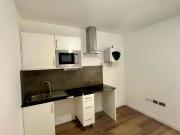 High Street, Bracknell RG12, 1 bed flat to rent, £1,550...