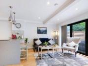 High Street, Brentford TW8, 1 bed flat to rent, £3,000...