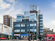 High Street, Bromley BR1, 2 bed flat to rent, £1,800 pcm...