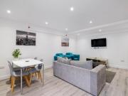 High Street, Camberley GU15, 2 bed flat to rent 68783101...