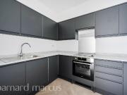 High Street, Croydon CR0, 2 bed flat to rent, £1,800 pcm...
