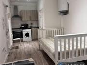 High Street, Croydon, CR0 Studio to rent £1,100 pcm £254 pw