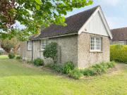 High Street, Eynsford DA4, 2 bed bungalow to rent,...