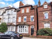 High Street, Harrow On The Hill HA1, 2 bed flat to rent,...
