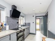 High Street, Rottingdean, 2 Bedroom Maisonette
