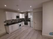 High Street, Tutbury, 2 Bedroom Flat