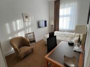 Highe nd 2 Bedroom Apartment with a Loggia facing the...