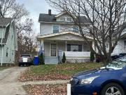Hillcrest Ave