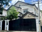 HILLSBOROUGH ALABANG 5 BEDROOM HOUSE AND LOT FOR SALE