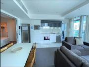Elegant Furnished Apartment in the Heart of Surfers Paradise