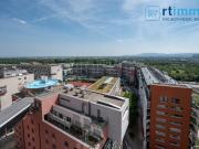 Himmelblau überall, 104m² mit über 23m² Freifläche auf...