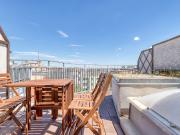 Hip Rudolfsheim Fünfhaus 2BR w/ Elevator & Private...