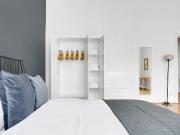 Historic Innere Stadt 3BR w/ Elevator & Great View near... Historic Innere Stadt 3BR w/ Elevator & Great View near...