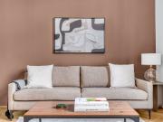 Historic Wieden 4BR w/ Elevator nr Belvedere Palace