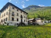 HISTORISCH, SONNIG, MIT AUSSICHT