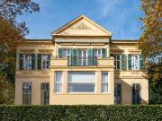 Exklusive Villa mit Gästehaus in Bestlage von Ober St. Veit