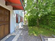 Historische und liebevoll restaurierte Doppelhaushälfte...